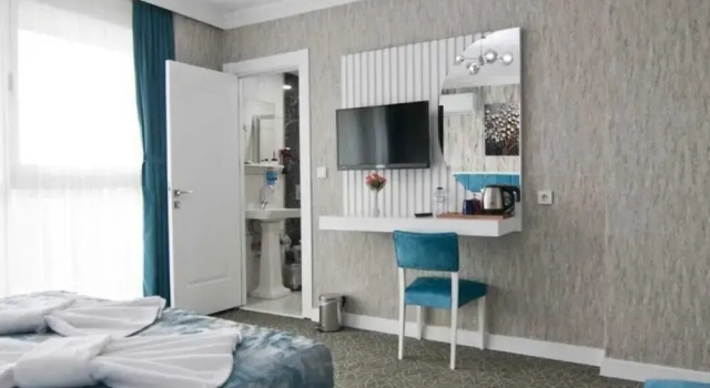 Двухместный номер Classic с балконом и с видом на город Hill Life Hotel