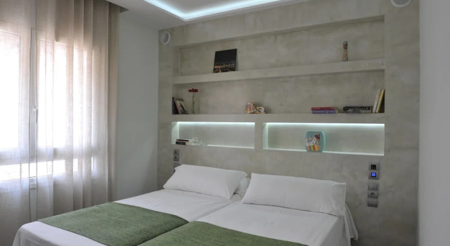Gaudint Barcelona suites, Забронировать Отель Отели Барселоны 4 звезды, рядом с Сады принца Жироны, 4*