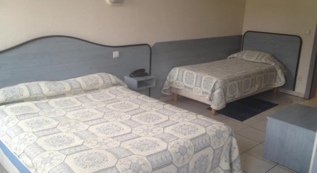 Standard triple chambre Hotel Le Strasbourg