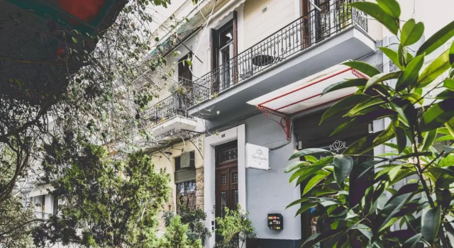 Апартаменты Neoclassical Apartment near Acropolis - LivingStone Crystal