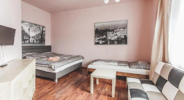Полулюкс Hostel u Arény