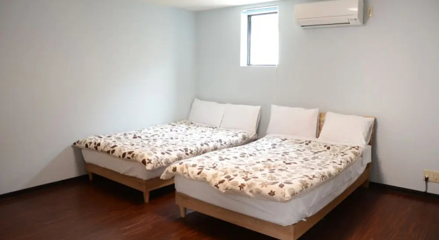 Номер Standard Uri House