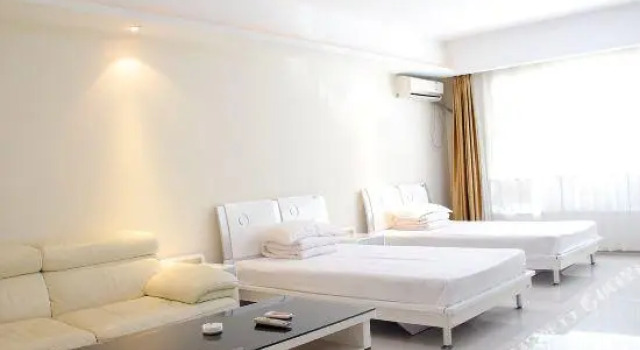Huijia Business Motel