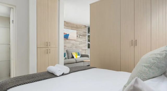 Студия Comfort Montclair 302