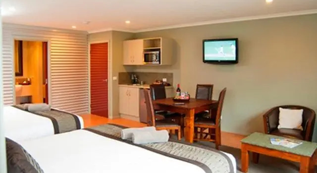 Четырёхместный номер Standard Bairnsdale Motel