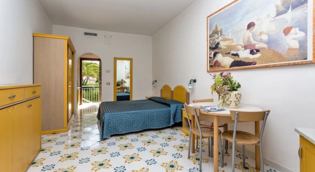 Студия Standard Club Residence La Castellana