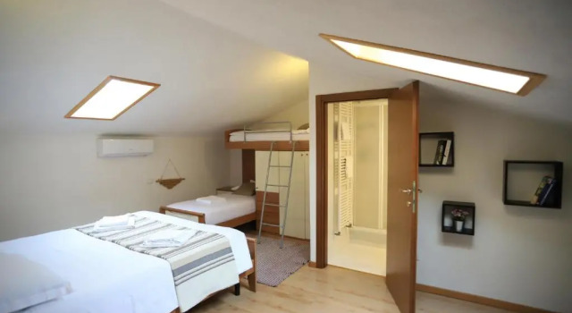 Camping Italia'90 Apartment two levels, Book Apartment Hotels in Como with a Pool, Swimming Pool