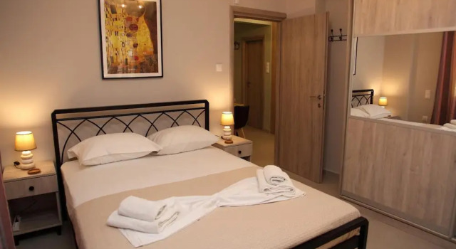 Ariadni s Athenian Apartment