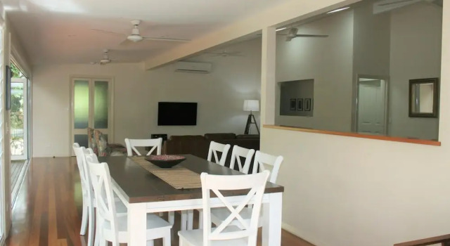 Atoll Close Port Douglas Holiday House, Prenota Hotel Hotel a Queensland con parcheggio, Parcheggio
