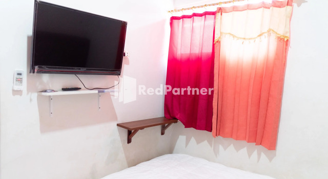Wisma Narada 2 Lampung Mitra RedDoorz, Book Hotel Bandar Lampung Sumatra