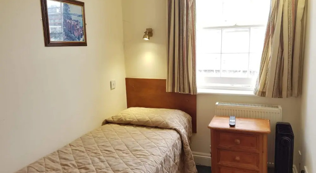 Одноместный номер Standard Normandie Hotel
