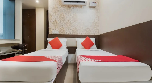 The Legend Inn by OYO Rooms, Prenota Hotel Patna Karnataka