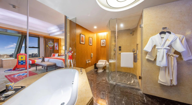 Трёхместный номер Premium Kids Theme InterContinental Chengdu Century City by IHG