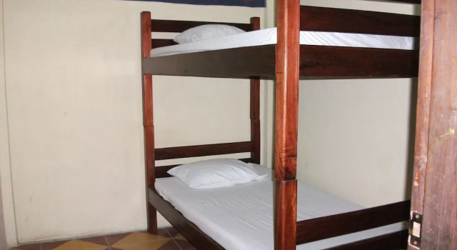 Кровать в общем номере Hotel & Hostal Yaxkin Copan