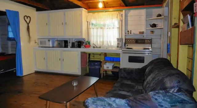 Коттедж с 2 комнатами с видом на воду Bruce Bay Cottages & Lighthouse