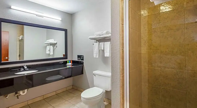 Люкс Days Inn by Wyndham Foley - North Gulf Shores