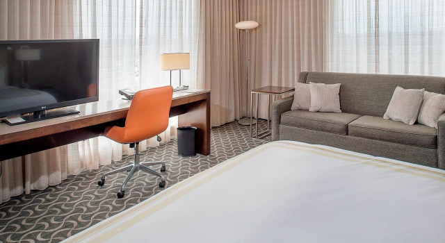 Номер Standard Marriott St. Louis Airport