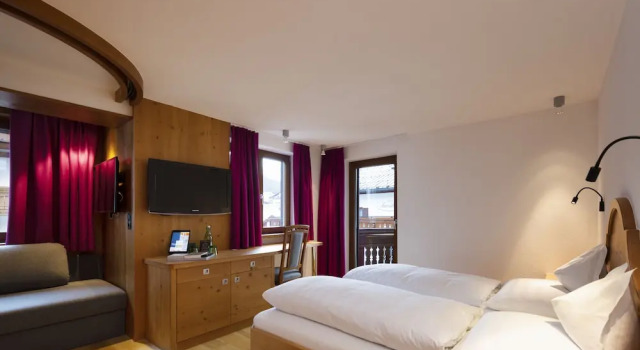 Полулюкс Hotel Sandhof