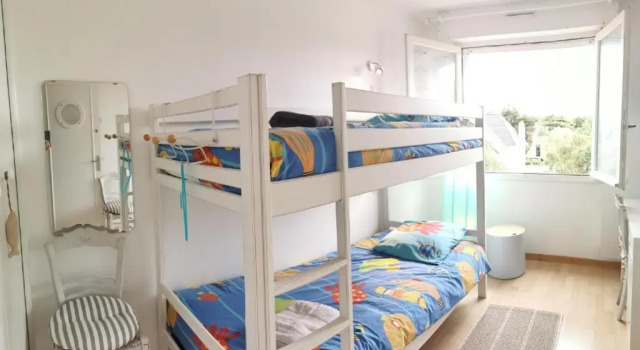 Grand appartement traversant 3 ch hyper-centre+Parking privé.