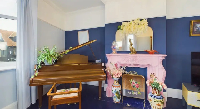 Unique 2 bed Leigh-on-sea- With Real Piano, 预订 公寓 滨海绍森德 埃塞克斯