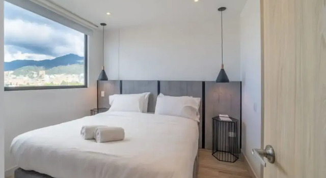 w Classy 1BR in Chapinero, Забронировать Апартаменты/квартира Чапинеро-Альто Богота, рядом с Fanny Mikey National Theatre
