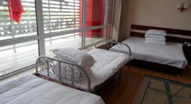 Cuihu Fashion Hotel, Rezervovat Hotel Yanbian Čína