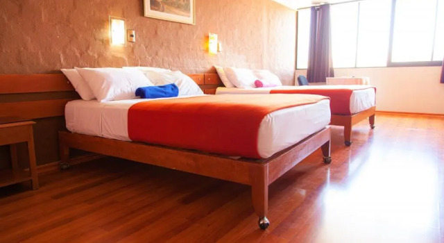 Camera Superior Holiday Suites