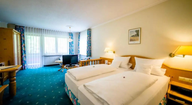 Двухместный номер Superior с балконом Holzschuhs Schwarzwaldhotel und Restaurant