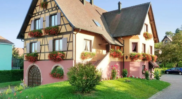 Appartement spacieux à Epfig avec vue sur le jardin, Book Apartment Epfig Alsace Wine Route