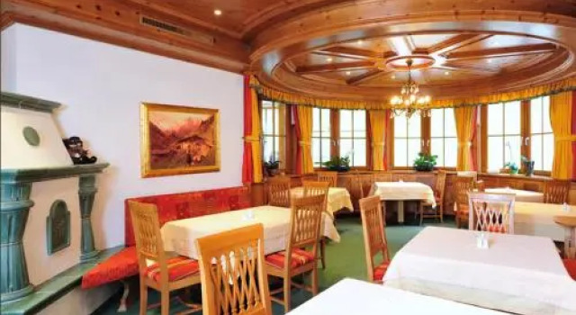 Hotel Garni Castel B&B, Забронировать Отель СПА-отели Тироля, SPA-услуги
