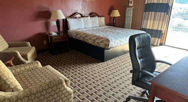 Americas Best Value Inn Franklin, Rezervovat Hotel Franklin Severní Karolína