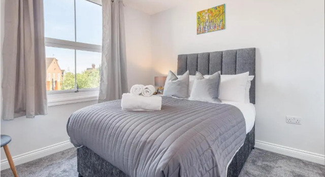 The Bull Inn- 3 Double Rooms with En-Suite and Air Conditioning, Book Lejlighedshotel Apart-hoteller i Gloucestershire, Lejlighedshotel