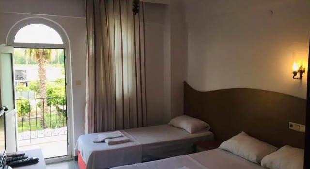 Alper Hotel, Rezervovat Hotel Hotely v Fethiye Area s parkováním, Parkování