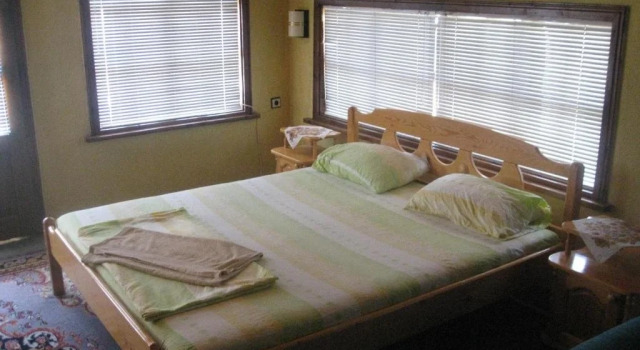 Hotel Barba Yani