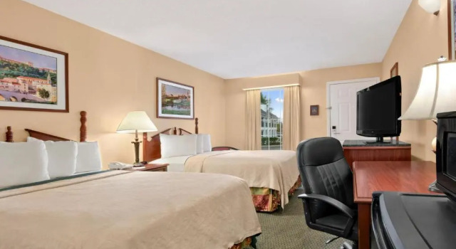 Standard Vierer Zimmer Days Inn by Wyndham Americus