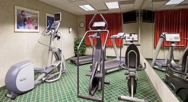 Полулюкс Hilton Garden Inn Minneapolis Airport Mall of America