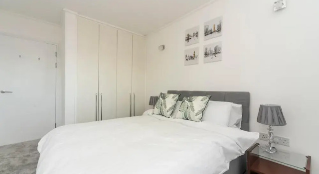 Riverside Stunning Flat In London Close To The O2, Varaa Huoneisto Asunnot kohteessa Merseyside, Huoneisto