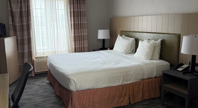 Двухместный номер Standard Country Inn & Suites by Radisson, Elgin, IL