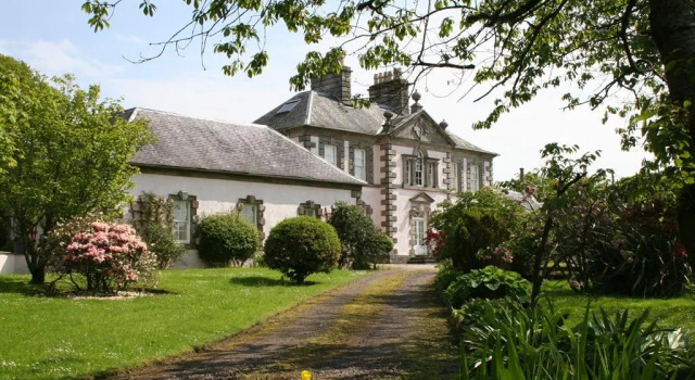 The Coach House at Stewart Hall, Забронировать Дом для отпуска Ротсей Isle of Bute