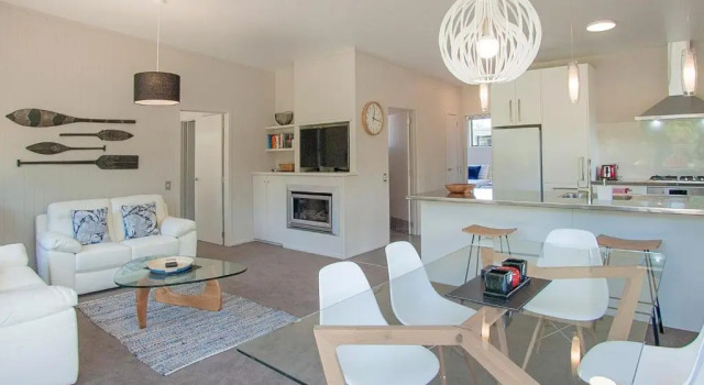 Коттедж с 3 комнатами с видом на сад Flaxmill Accommodation