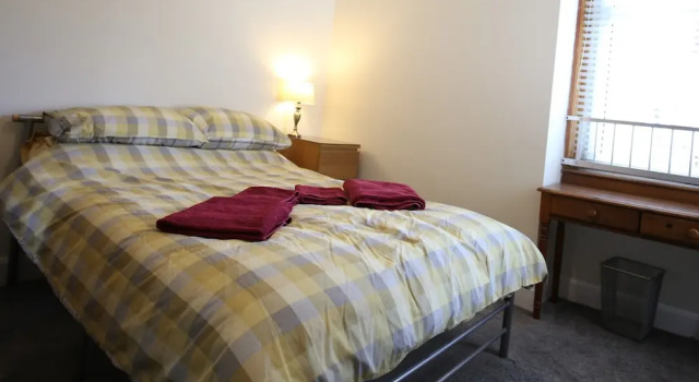 3 Bedroom Flat in Edinburgh, Prenota Hotel Murrayfield Edimburgo