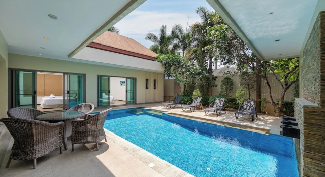 Вилла Villa Bond 3BR Private Pool Near Naiharn Beach
