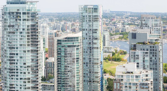 Vancouver House Breathtaking Views 3 Bdrm Pool hot tub gym