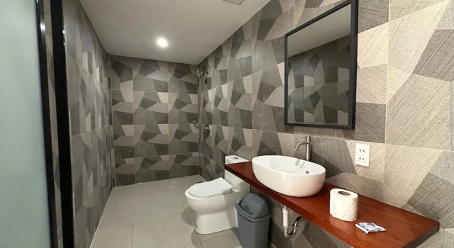 Двухместный номер Standard с видом на бассейн Bluewaves Hostel & Villa Panagsama by Hiverooms