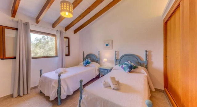 Villa March