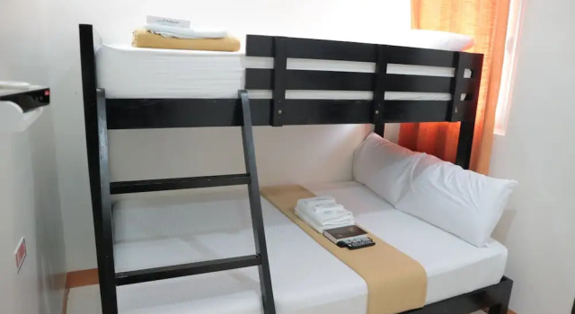 Трёхместный номер Standard La Patricia Hotel