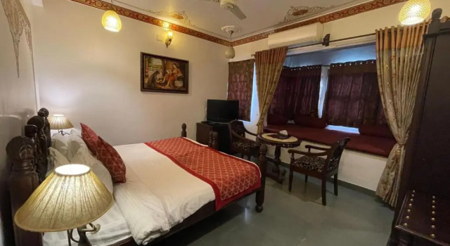 Полулюкс с видом на сад Inder Prakash - Best Lake View Hotel in Udaipur