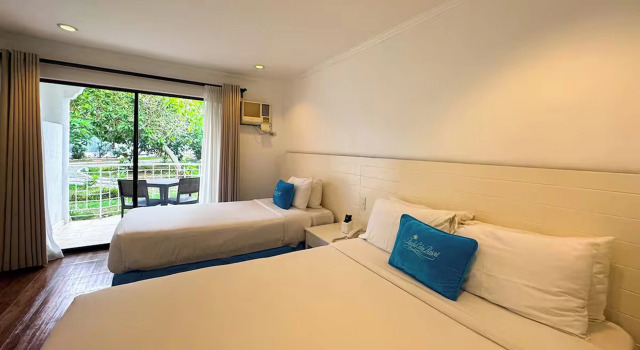 Номер Deluxe Pacific Cebu Resort