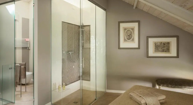 Agriturismo l'Adagio, Book Hotel Hoteller i Badalucco med parkering, Parkering