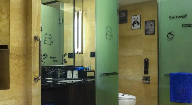 Двухместный номер Standard Crowne Plaza Chengdu Panda Garden by IHG